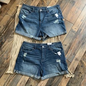 NWT SET Time and Tru Mid Rise Shorts SZ.16